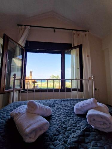 Apartment next to the sea — 4-Star Luxury Hotel in Nea Roda, Greece