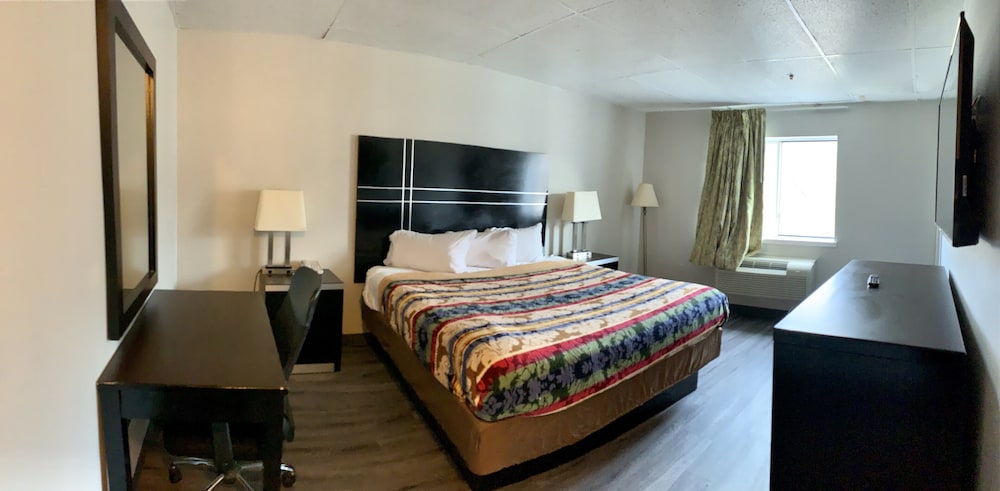 Tappan Zee Hotel - photo 14