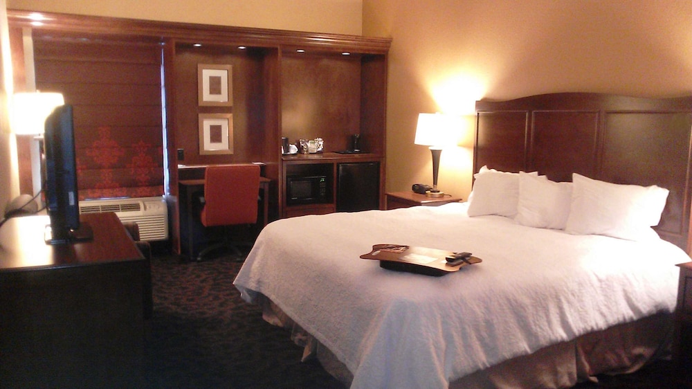 Hampton Inn Danville - photo 19
