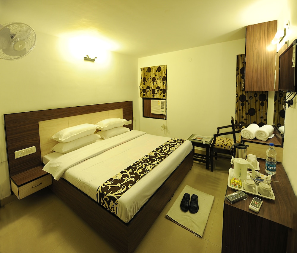 Hotel HKJ Residency — Amritsar — photo 4