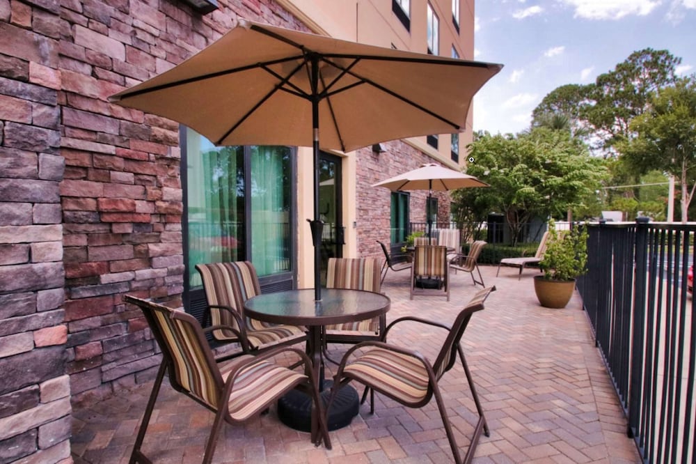Hampton Inn & Suites Jacksonville Beach Blvd Mayo Clinic - photo 49