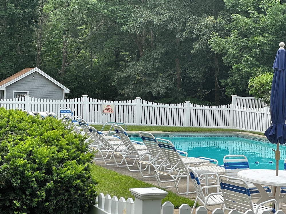 Cod Cove Inn Edgecomb - photo 8