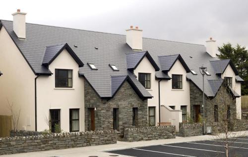 Kenmare Bay Resort Lodges