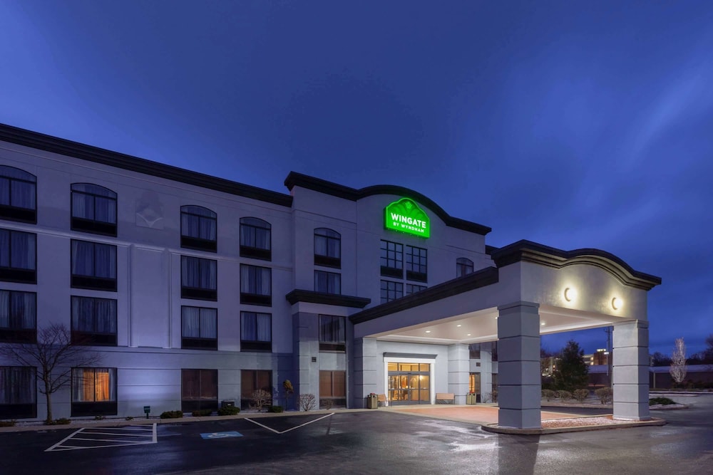 Wingate by Wyndham Erie in Erie, United States