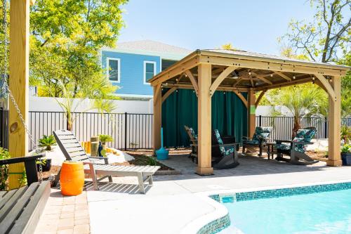 Nemo's Place by Oak Island Accommodations - photo 49
