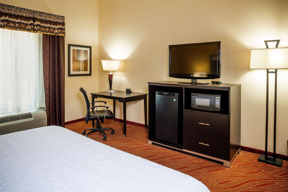 Hampton Inn Limerick Philadelphia Area - photo 12