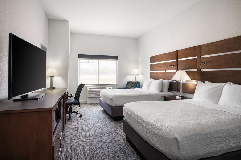 Best Western Plus College Station Inn & Suites - photo 6