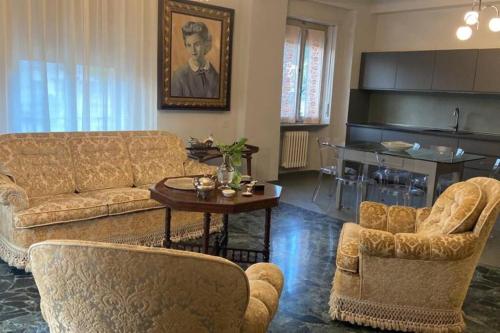 La casa del Professore Downtown luxury stay — 4-Star Luxury Hotel in San Benedetto Del Tronto, Italy