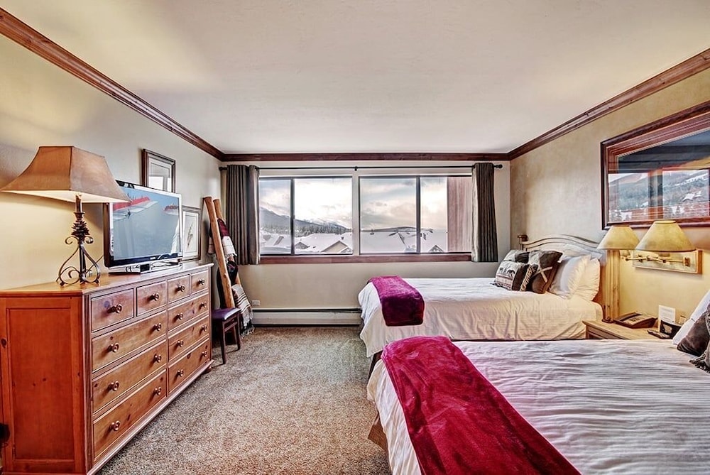 Beaver Run Peak 9 Penthouse by RedAwning - photo 7