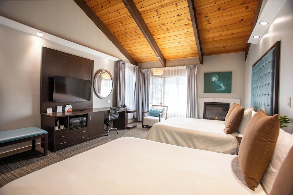 Munras Inn - photo 15