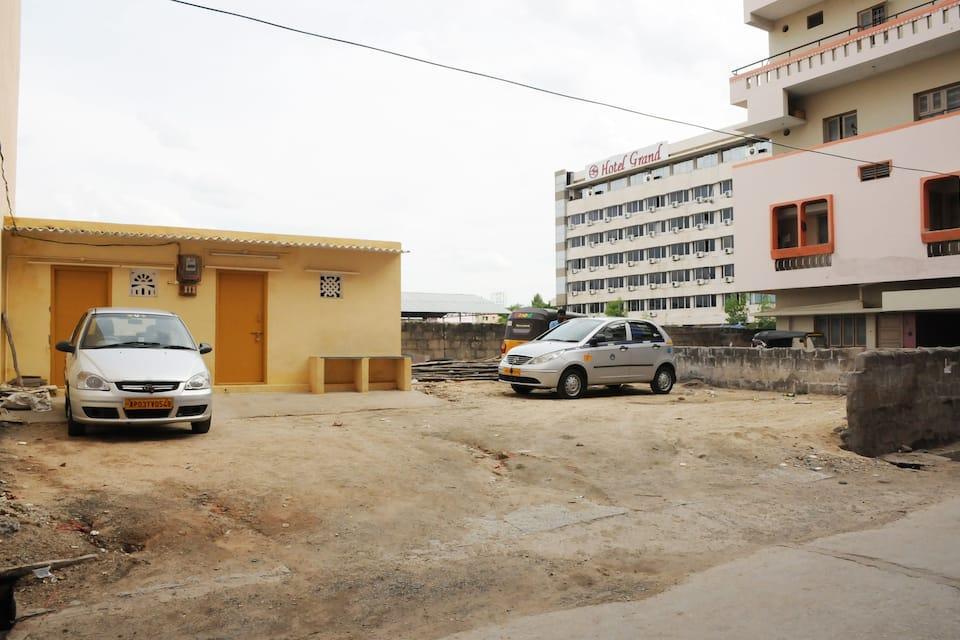 Sandeep Residency - last minute hotel in Tirupati