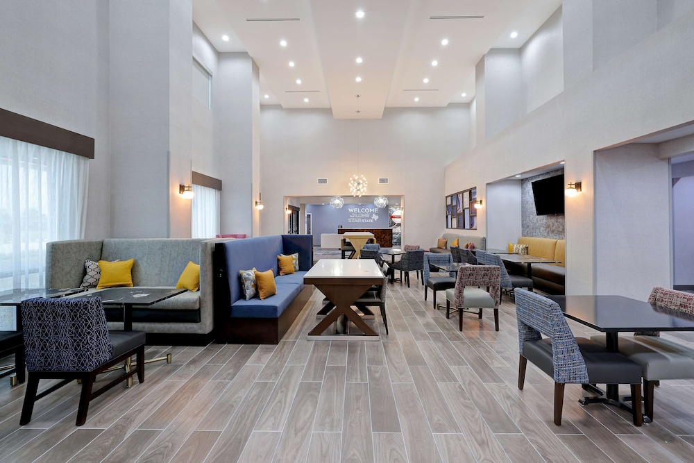 Hampton Inn & Suites Houston East Beltway 8 - photo 59