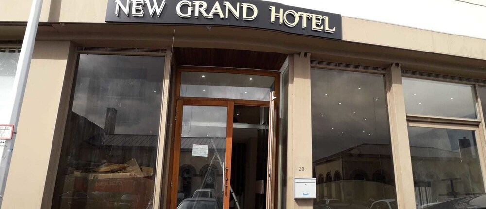 New Grand Hotel Mouscron — hotel in Mouscron