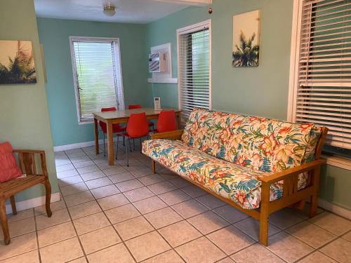 Alexander Palms Court - photo 168