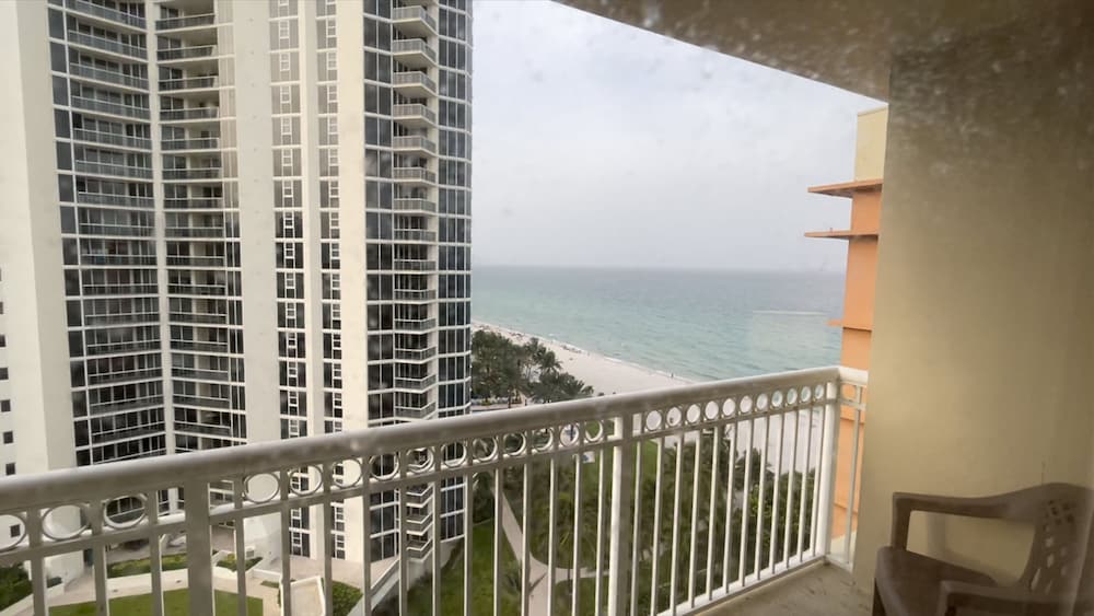 Areia Azul Aparts Miami - photo 22