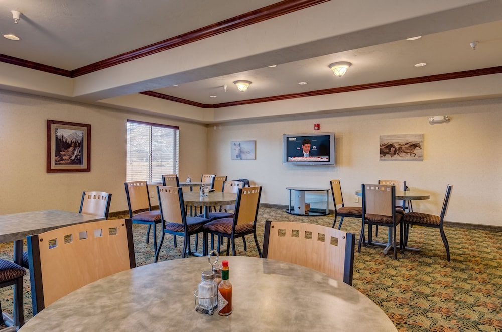 Grand River Hotel - photo 41
