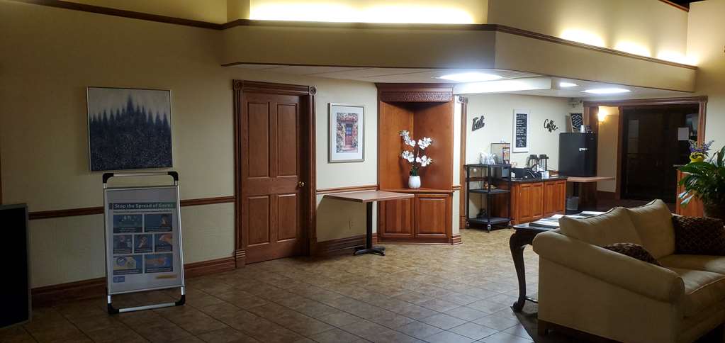Americas Best Value Inn Chippewa Falls - photo 17