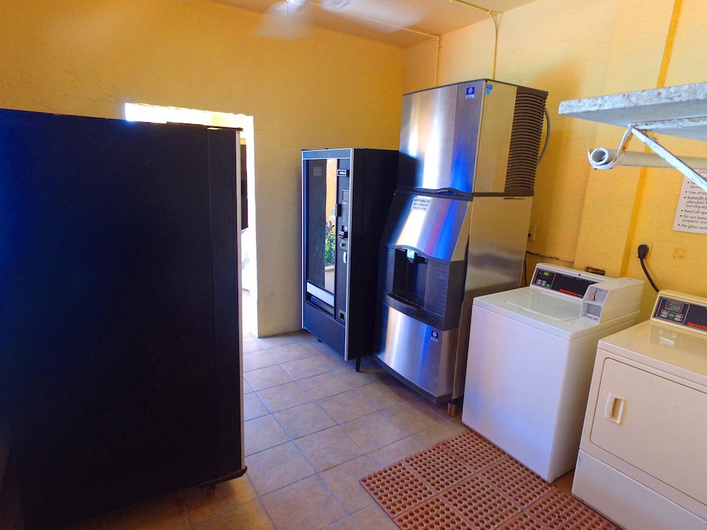 Ramada by Wyndham & Suites South Padre Island - photo 44
