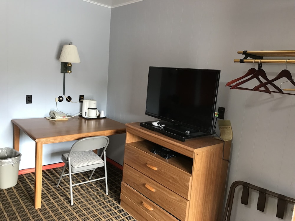 Parkview Motel - photo 10