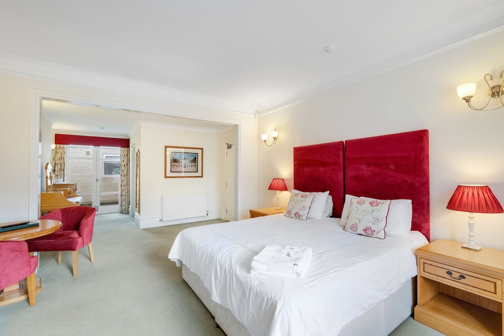Charles House — 4-Star Luxury Hotel in Windsor, United Kingdom