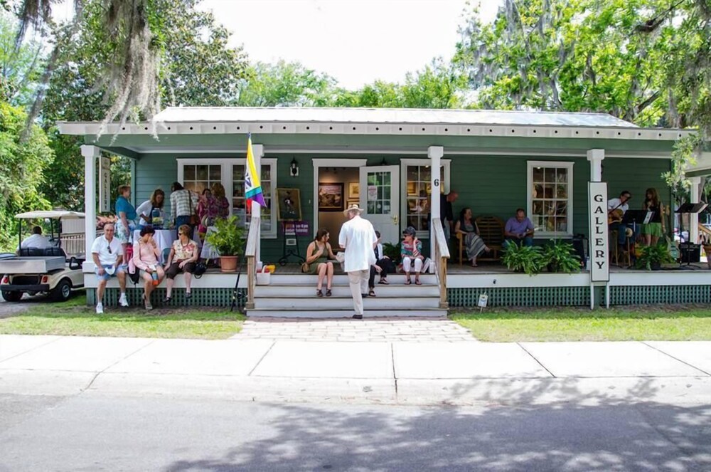 Old Town Bluffton Inn - photo 25