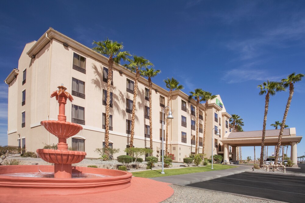 Holiday Inn Express & Suites Yuma by IHG - photo 46