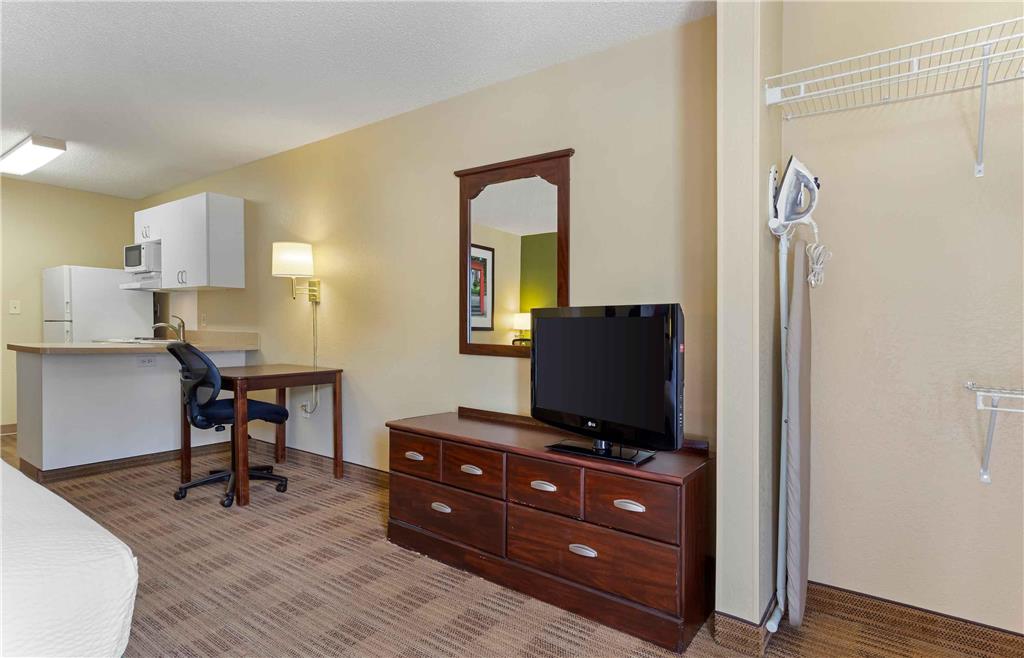 Extended Stay America Suites Houston NASA Johnson Space Ctr - photo 21