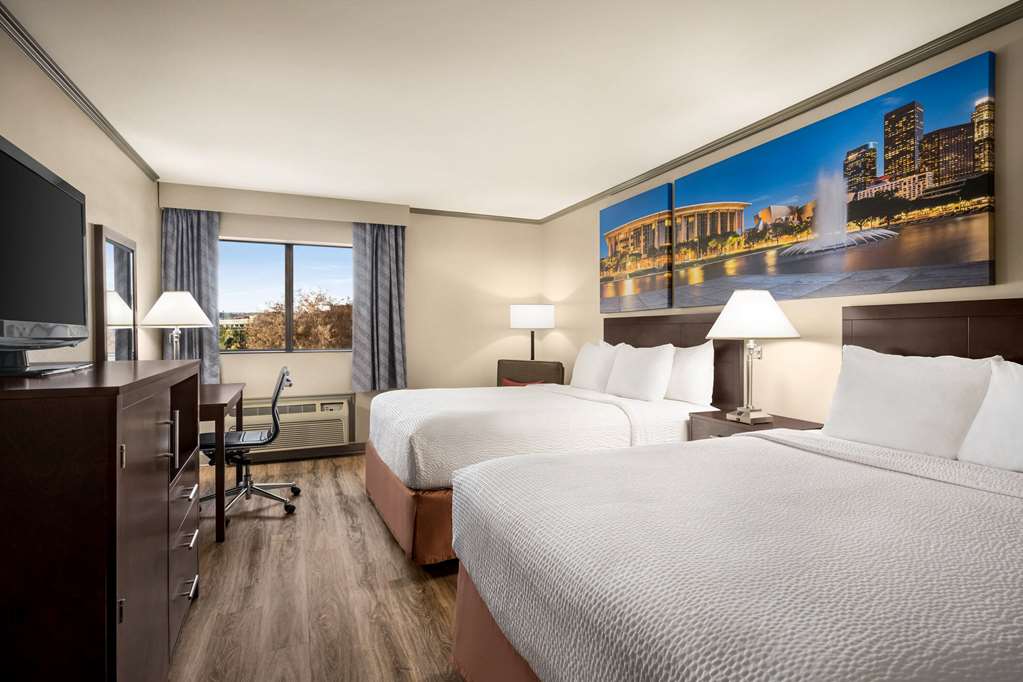 Baymont by Wyndham Monterey Park - photo 14
