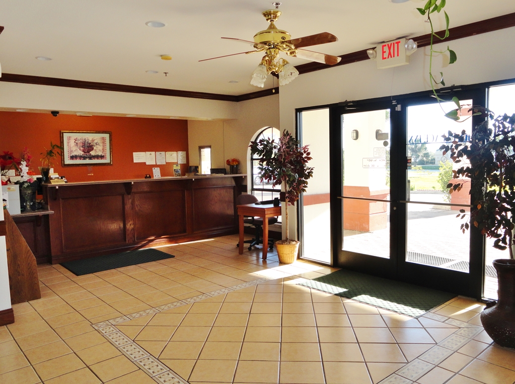Americas Best Value Inn Brownsville - photo 4