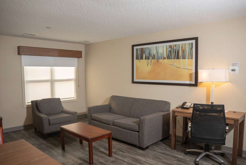 Hawthorn Suites BY Wyndham Erie - photo 20