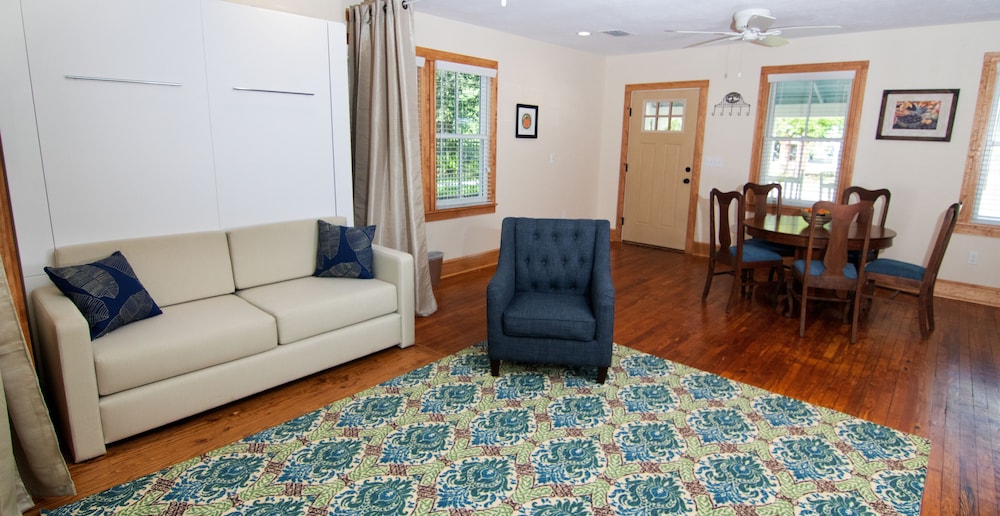 Sweetwater Branch Inn - photo 30