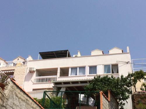 Apartment Elezovic