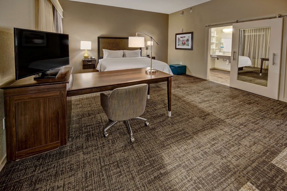 Hampton Inn & Suites Nashville Hendersonville - photo 27