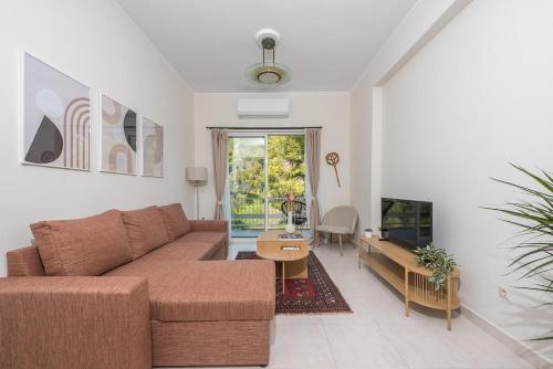 Lycabettus View Top Floor 2BdApt — 4-Star Luxury Hotel in Athens, Greece