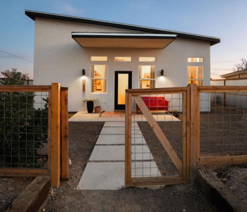 Welcome to the Milky Wayfarer — hotel in Marfa