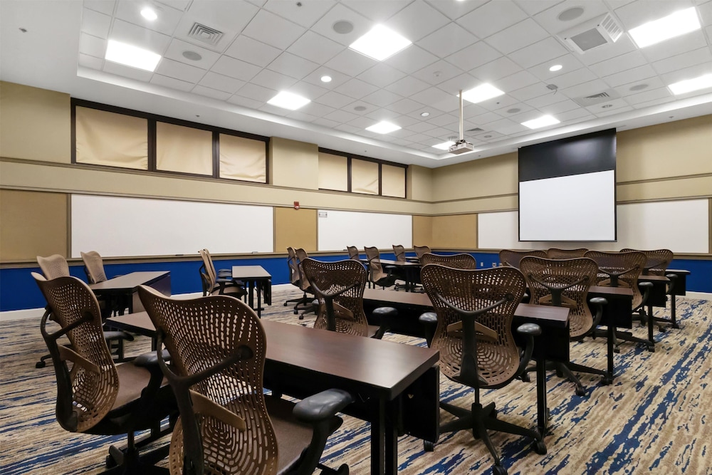 DoubleTree by Hilton Palm Beach Gardens - photo 33