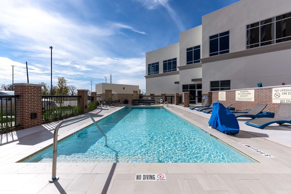 Hampton Inn & Suites Houston Sugar Land - photo 51