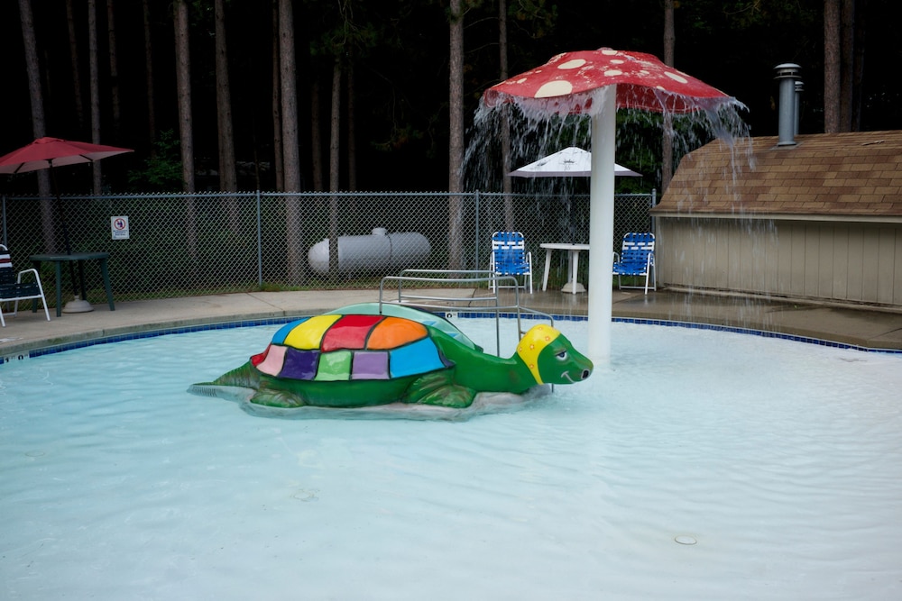 Yukon Trails RV & Camping Resort - photo 47