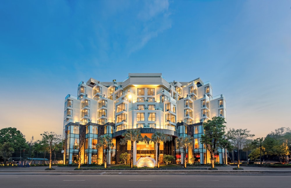 Poseido Hotel Quang Binh in Kwang Binh, Vietnam