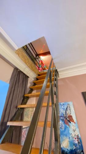 Art Apartment in Kala Tbilisi Historic District