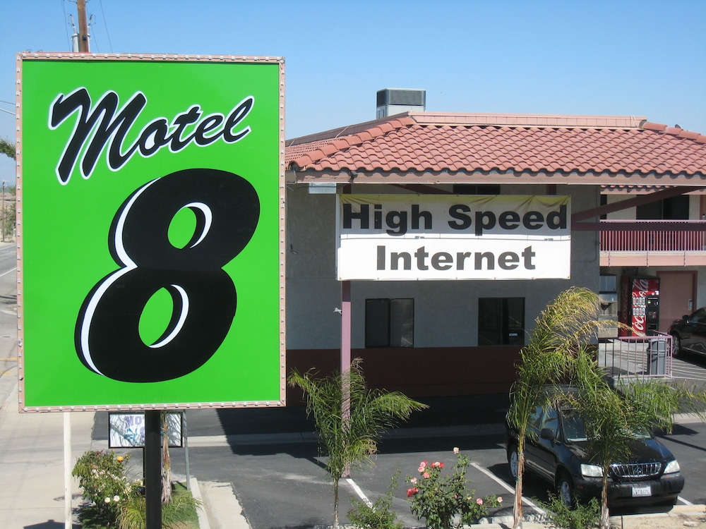 Motel 8 - photo 2
