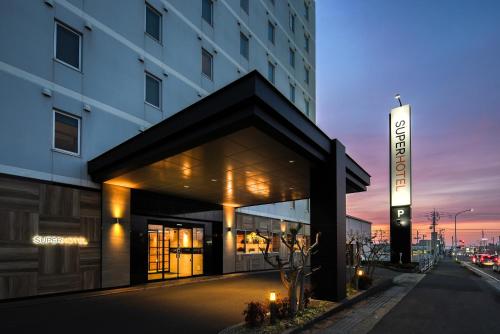 Super Hotel Shikoku chuo — hotel in Shikokuchuo