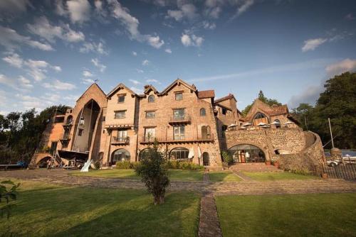 Club de Vela Santa María in Valle De Bravo, Mexico