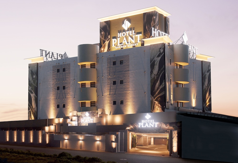 Hotel Plant Garden Resort — hotel in Toyokawa