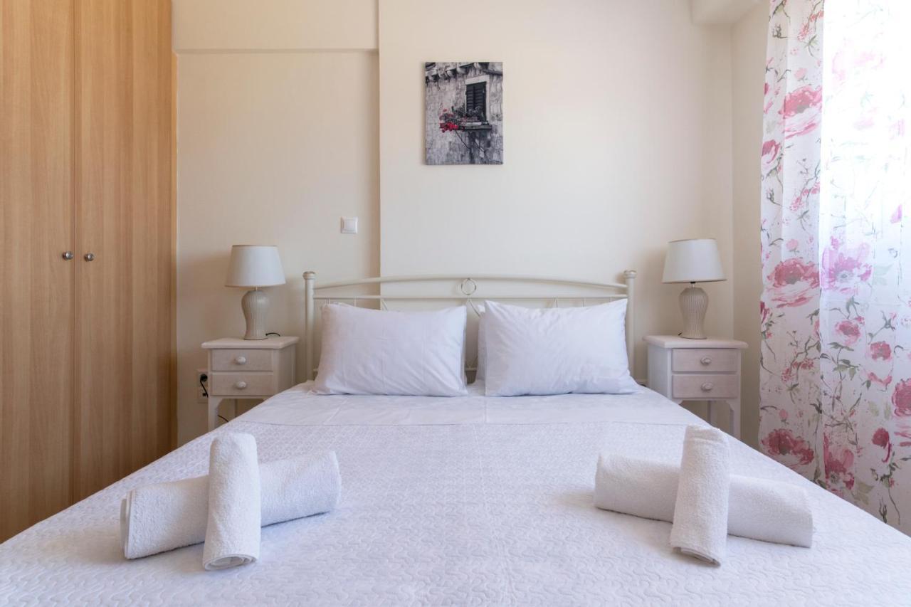 Lovely Apartment Xylokastro 2nd Floor — 4-Star Luxury Hotel in Xylokastro, Greece