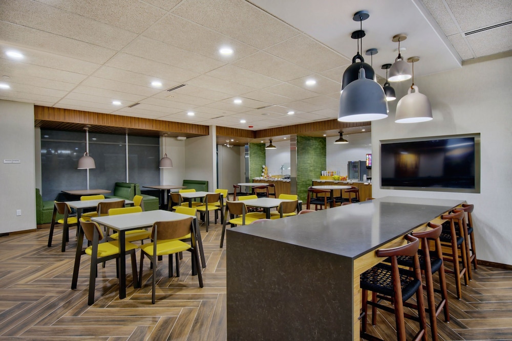 Fairfield by Marriott Inn & Suites Rochester Hills - photo 34