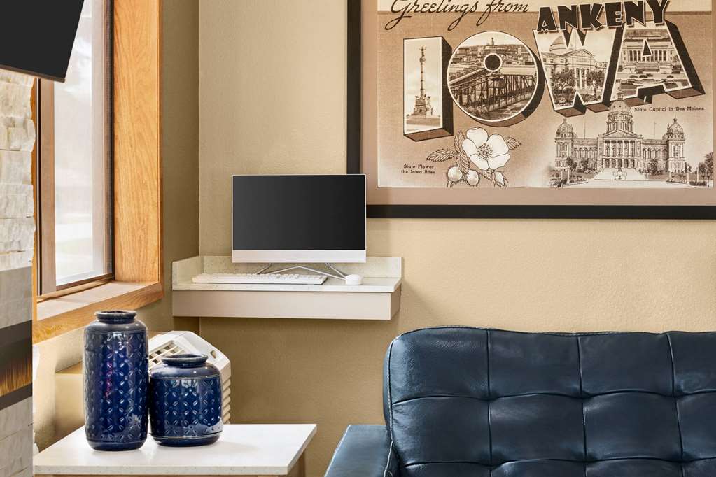 Super 8 by Wyndham Ankeny Des Moines Area - photo 28