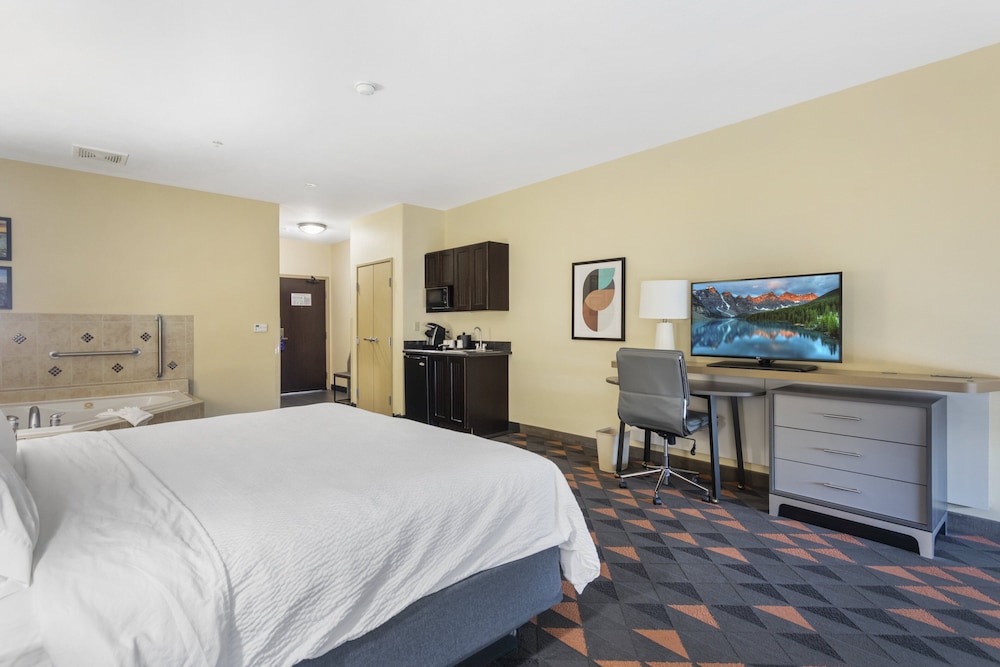 Holiday Inn Hotel & Suites Waco Northwest by IHG - photo 10