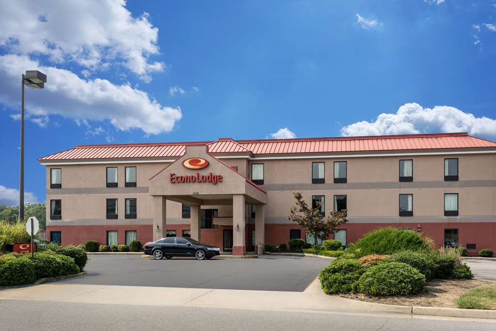 Econo Lodge Hopewell Near Fort Lee I 295 - photo 4