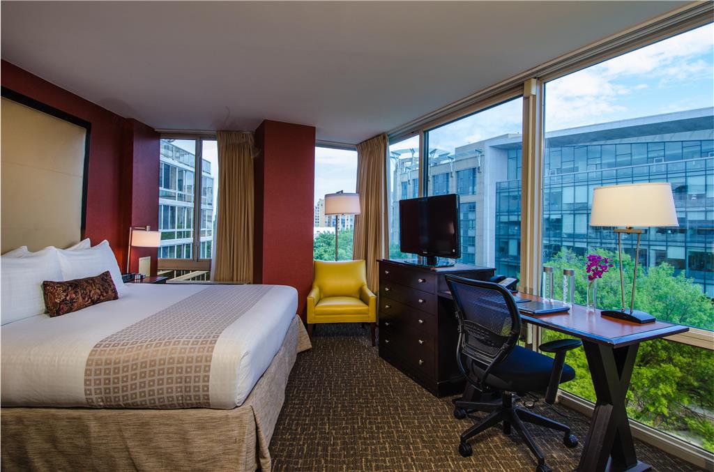 Beacon Hotel & Corporate Quarters - photo 10